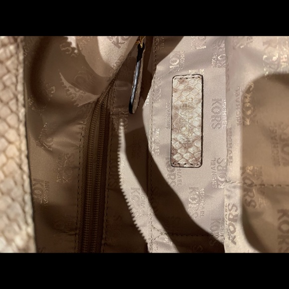 Michael Kora Snakeskin Purse - Picture 2 of 3